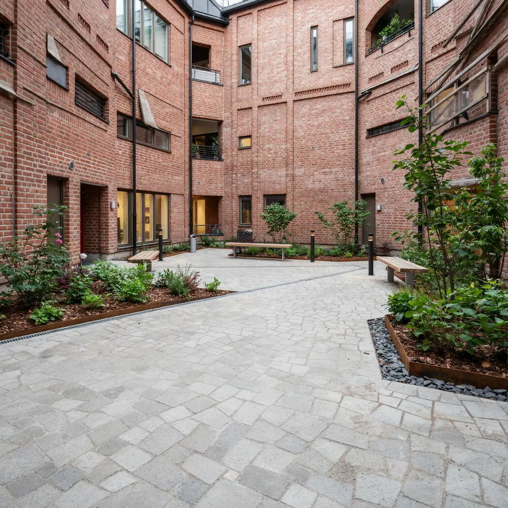 renovering av innergard vallentuna ormsta ballsta grondal stockholm